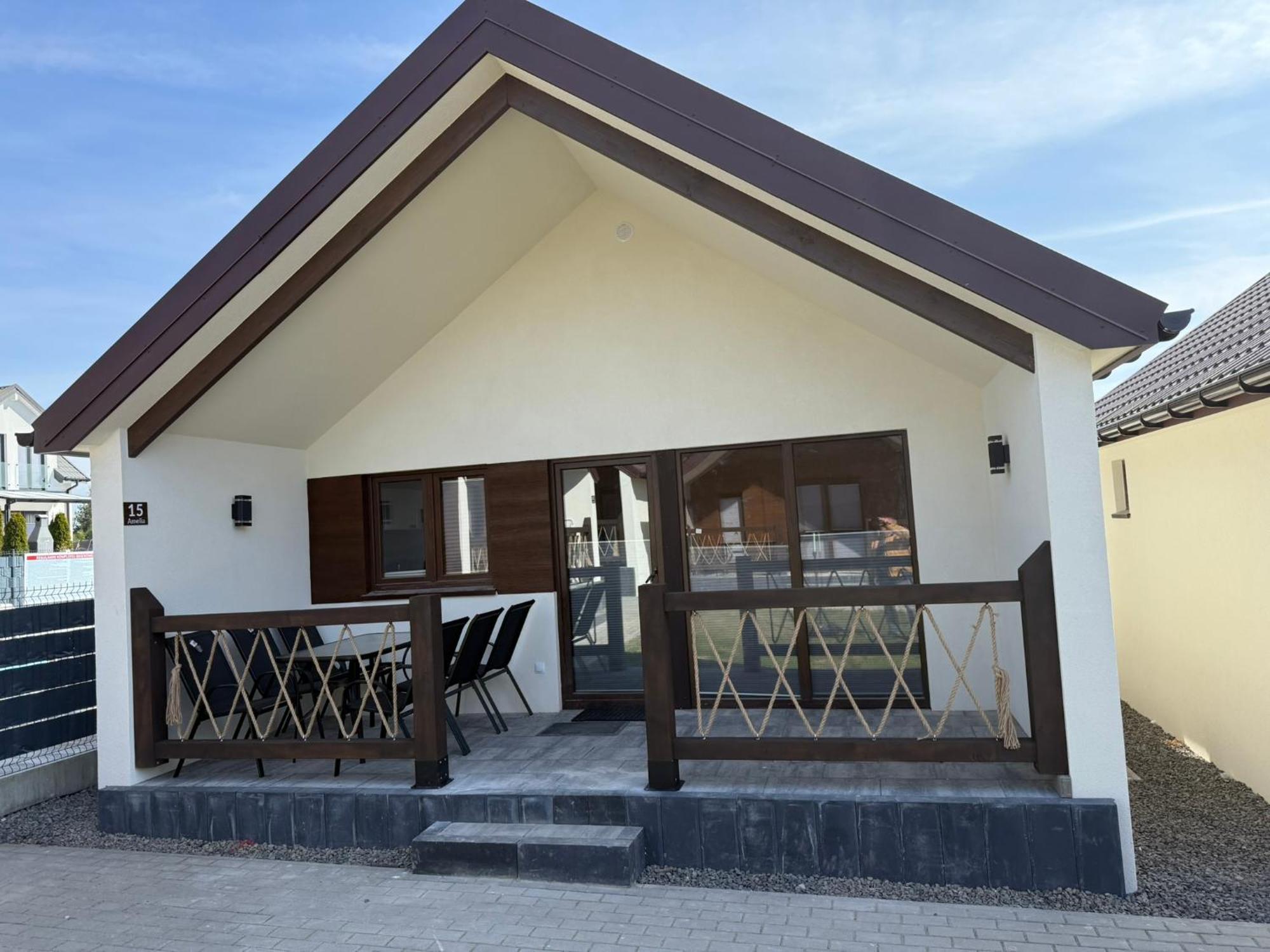 Osrodek Wczasowy Amelia Hotel Jaroslawiec Exterior photo